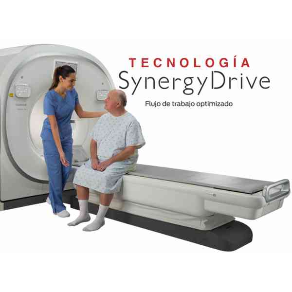 TOMÓGRAFO PARA CARDIOLOGÍA SCENARIA VIEW 64/128 CT